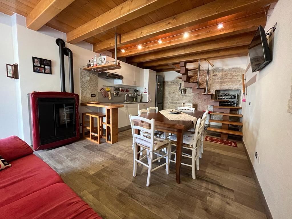 Selvavecchia Casa Vallenari מראה חיצוני תמונה